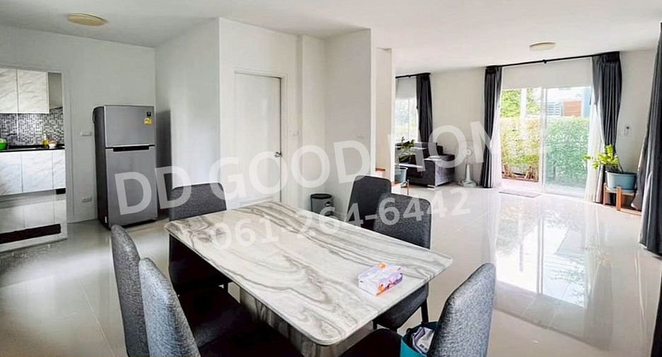 For sale 3 ベッドルーム townhouse in Bang Sao Thong, Samut Prakan