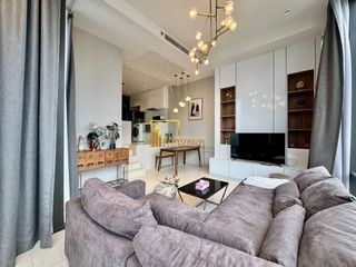 For rent 2 bedrooms condo in Bang Rak, Bangkok