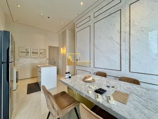 For rent 2 bedrooms condo in Bang Rak, Bangkok