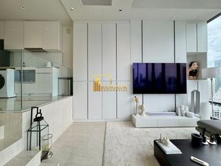 For rent 2 bedrooms condo in Bang Rak, Bangkok