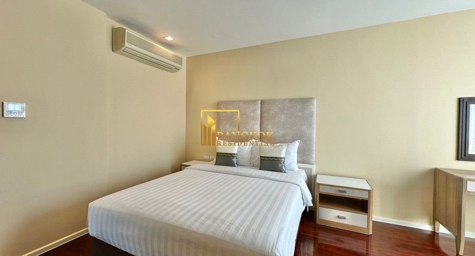 Apartamento en alquiler de 3 habitaciones en Khlong Toei, Bangkok