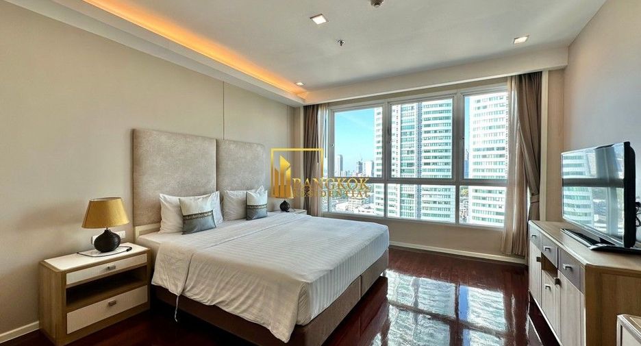 Apartamento en alquiler de 3 habitaciones en Khlong Toei, Bangkok