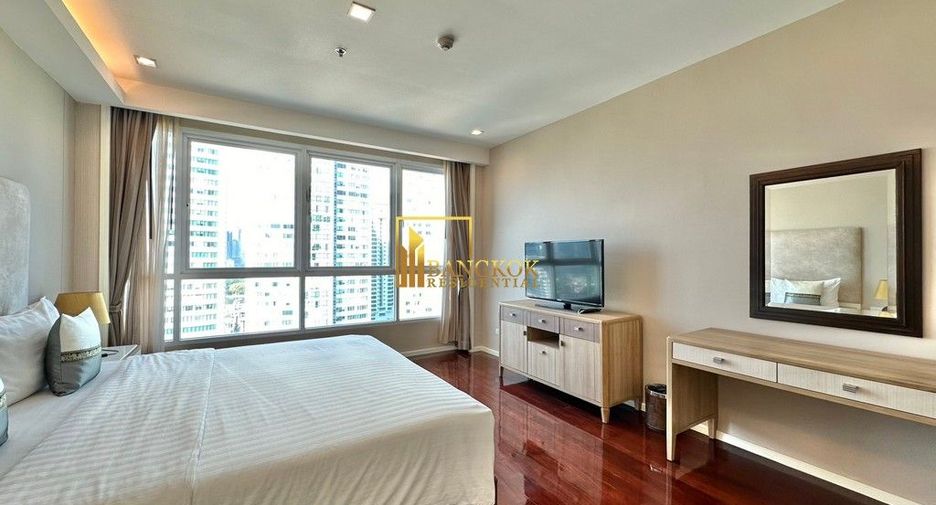 Apartamento en alquiler de 3 habitaciones en Khlong Toei, Bangkok