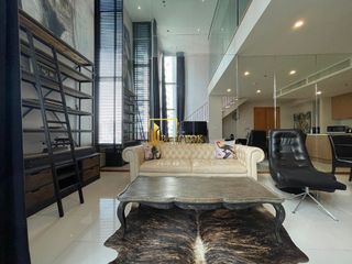 À louer 1 chambre condo à Khlong Toei, Bangkok