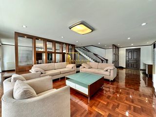 出租 3 卧室 公寓式住宅 在 Khlong Toei, 曼谷