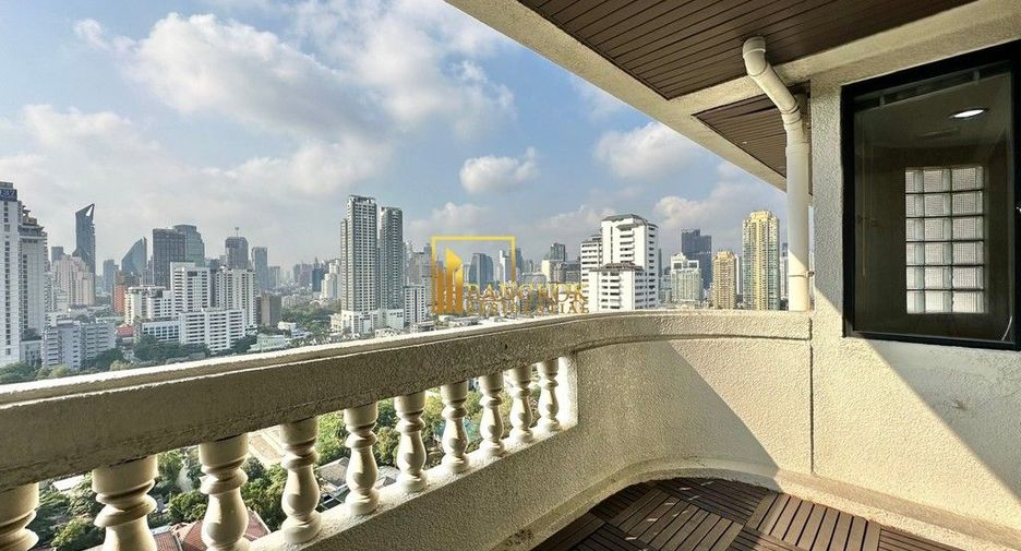 Apartamento en alquiler de 4 habitaciones en Watthana, Bangkok