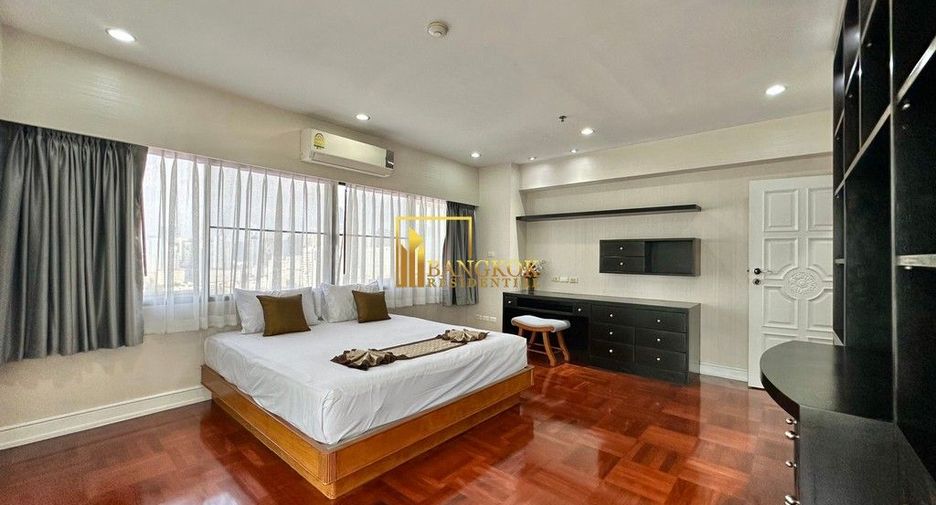 Apartamento en alquiler de 4 habitaciones en Watthana, Bangkok