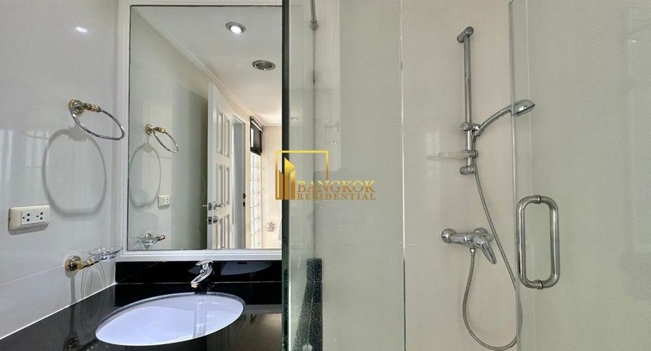 Apartamento en alquiler de 4 habitaciones en Watthana, Bangkok