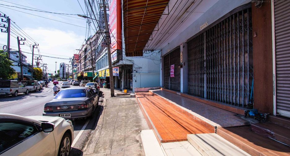 For sale retail Space in Mueang Samut Prakan, Samut Prakan