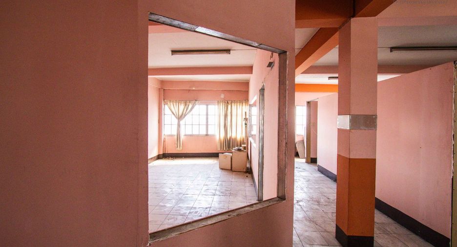 For sale retail Space in Mueang Samut Prakan, Samut Prakan