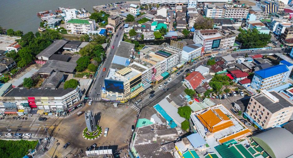 For sale retail Space in Mueang Samut Prakan, Samut Prakan