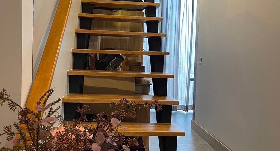 For rent and for sale 4 bedrooms condo in Watthana, Bangkok
