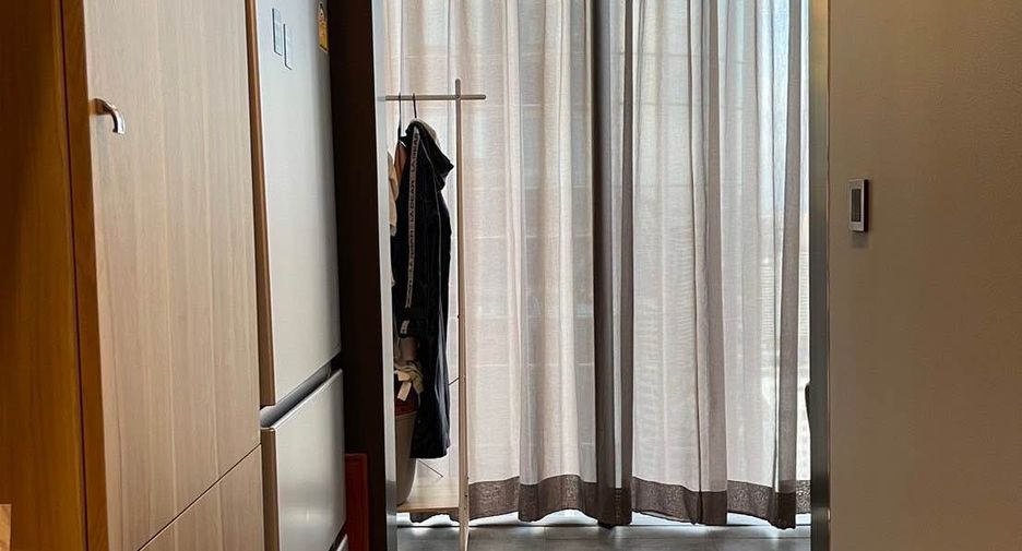 For rent and for sale 4 bedrooms condo in Watthana, Bangkok