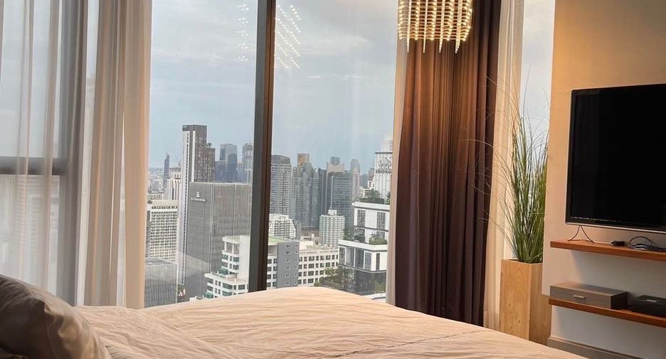 For rent and for sale 4 bedrooms condo in Watthana, Bangkok