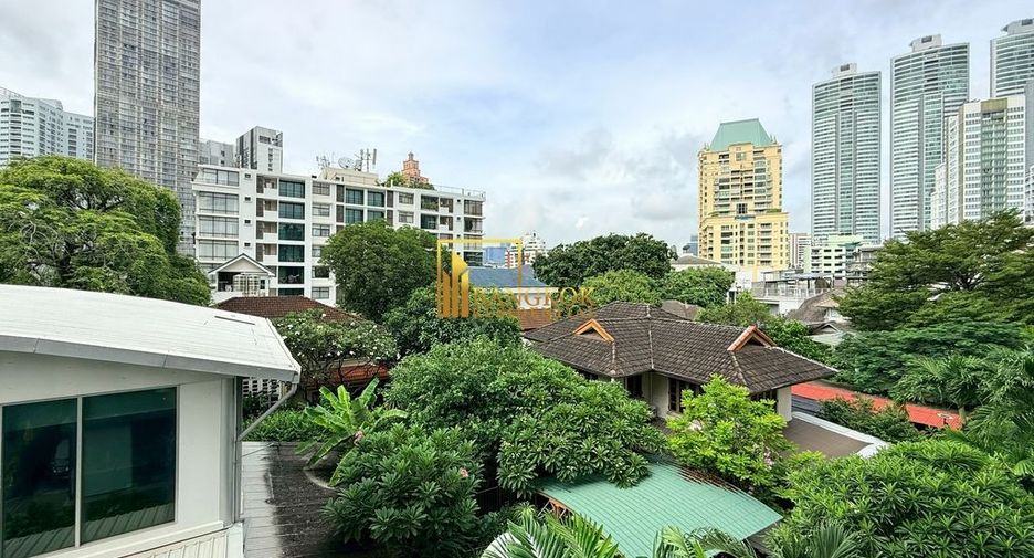 Apartment zur Miete mit 2 Zimmer in Khlong Toei, Bangkok