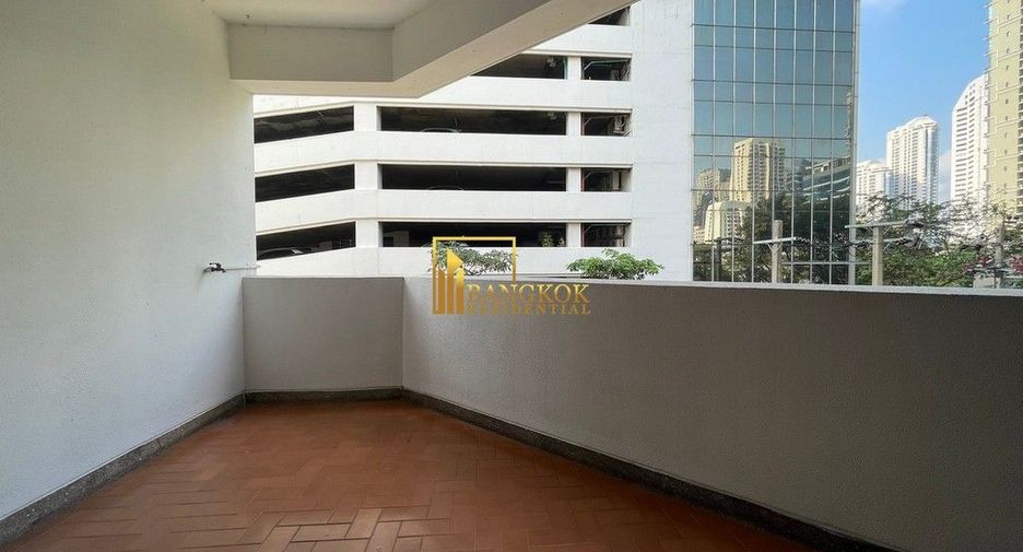 出租 3 卧室 公寓式住宅 在 Khlong Toei, 曼谷