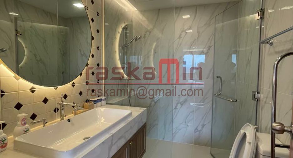 For sale 3 bedrooms condo in Sattahip, Chonburi