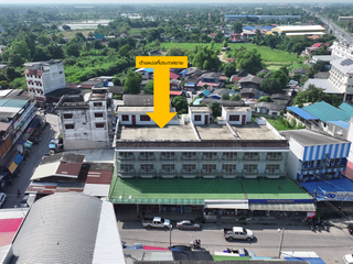 For sale 6 bed retail Space in Nakhon Chai Si, Nakhon Pathom