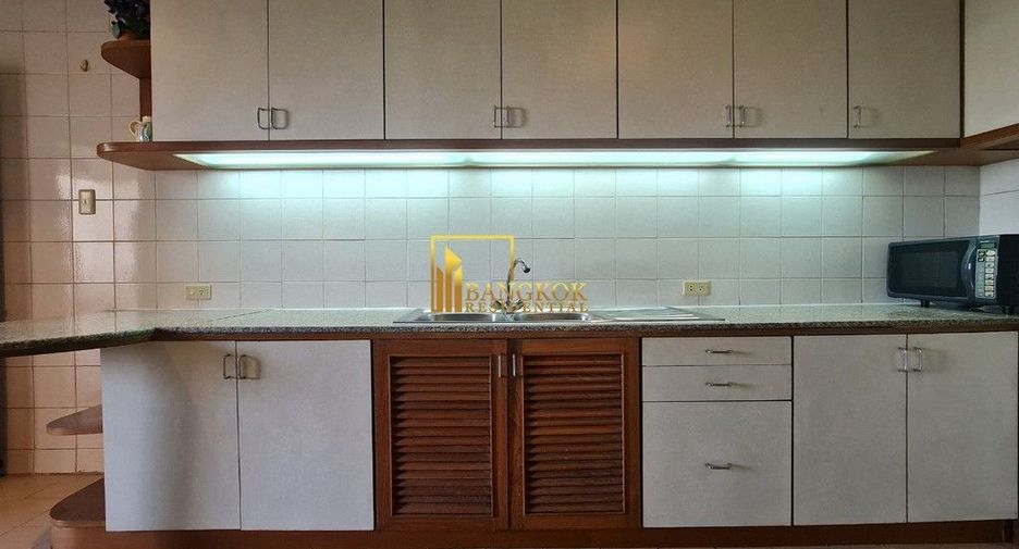 Apartamento en alquiler de 4 habitaciones en Watthana, Bangkok