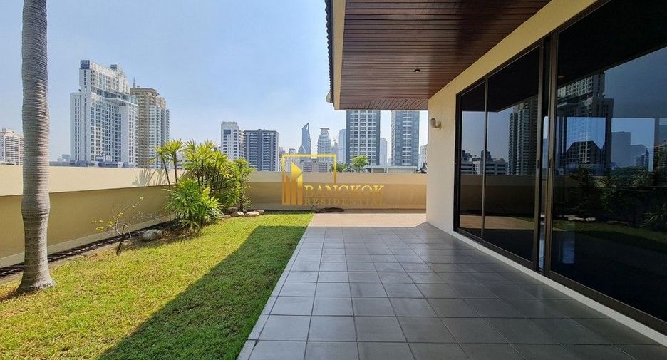 Apartamento en alquiler de 4 habitaciones en Watthana, Bangkok