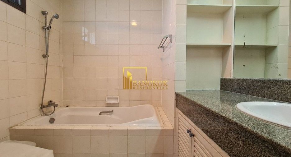 Apartamento en alquiler de 4 habitaciones en Watthana, Bangkok