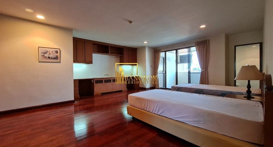 Apartamento en alquiler de 4 habitaciones en Watthana, Bangkok