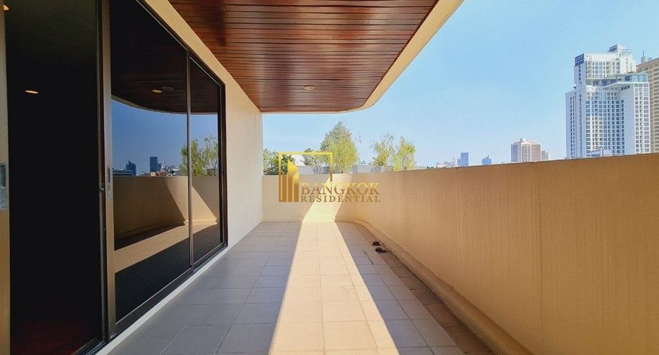 Apartamento en alquiler de 4 habitaciones en Watthana, Bangkok