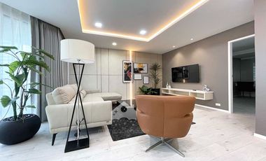 For rent 2 bed condo in Khlong Toei, Bangkok