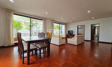 For rent 2 bedrooms apartment in Watthana, Bangkok
