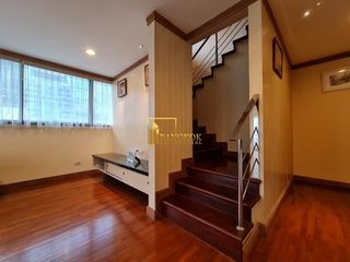 For rent 2 bedrooms condo in Pathum Wan, Bangkok