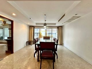 Apartamento en alquiler de 3 habitaciones en Watthana, Bangkok