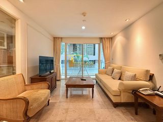 For rent 2 bedrooms apartment in Sathon, Bangkok