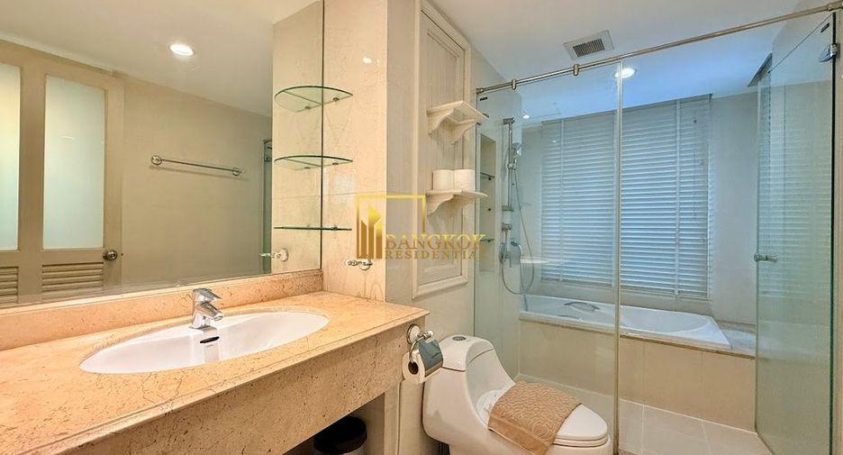 For rent 2 ベッドルーム apartment in Sathon, Bangkok