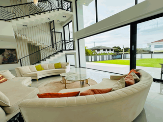 For sale 8 bedrooms house in Don Mueang, Bangkok