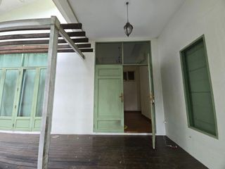 For sale 3 bedrooms house in Phaya Thai, Bangkok