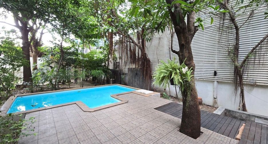 出售 3 卧室 独立屋 在 Phaya Thai, 曼谷