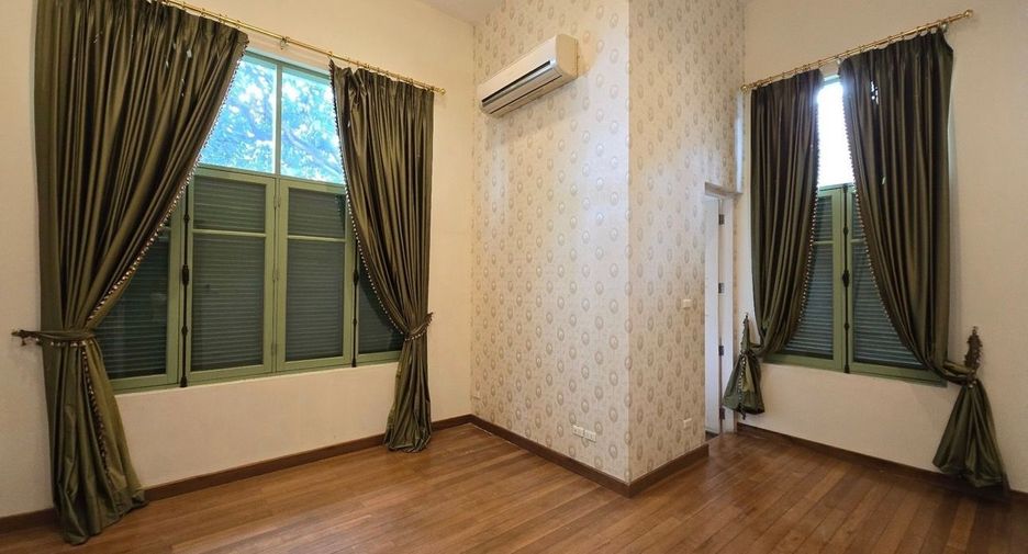 出售 3 卧室 独立屋 在 Phaya Thai, 曼谷