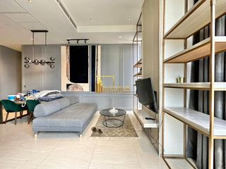 For rent 2 bedrooms condo in Bang Rak, Bangkok