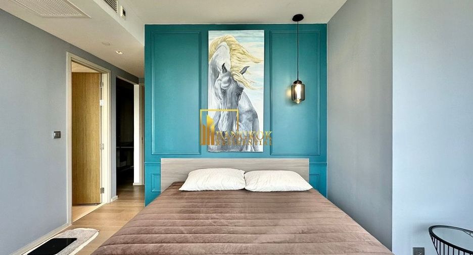 For rent 2 bedrooms condo in Bang Rak, Bangkok