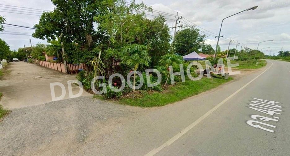 For sale 2 bed townhouse in Khao Yoi, Phetchaburi