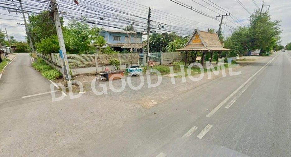 For sale 2 bed townhouse in Khao Yoi, Phetchaburi