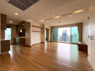 À vendre 3 chambres condo à Khlong Toei, Bangkok