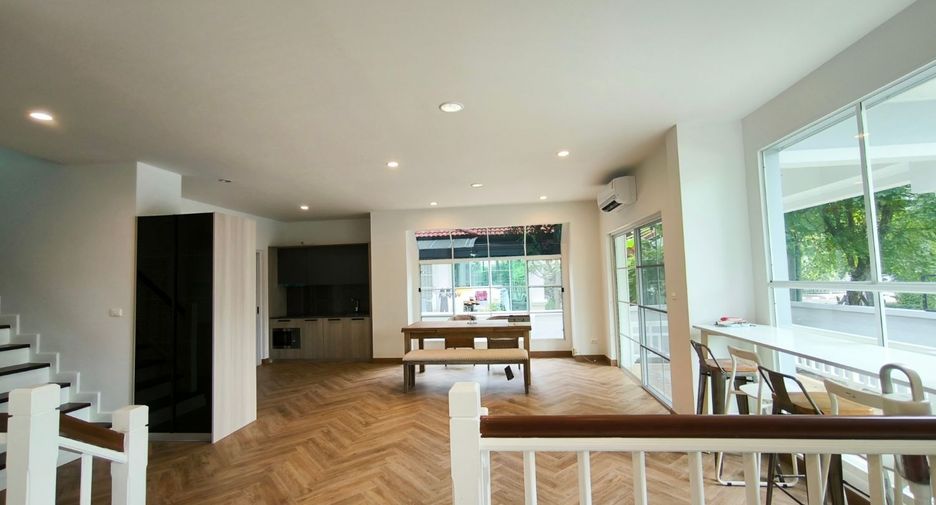 For rent 3 bedrooms house in Bang Phli, Samut Prakan