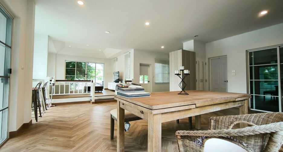 For rent 3 bedrooms house in Bang Phli, Samut Prakan