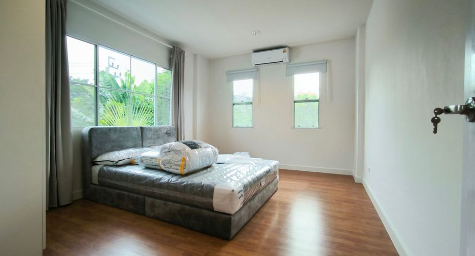For rent 3 bedrooms house in Bang Phli, Samut Prakan