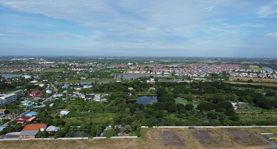 Terreno en venta en Bang Bua Thong, Nonthaburi