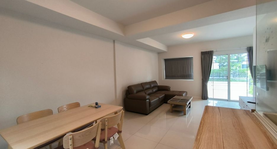 For rent 3 bed townhouse in Bang Phli, Samut Prakan