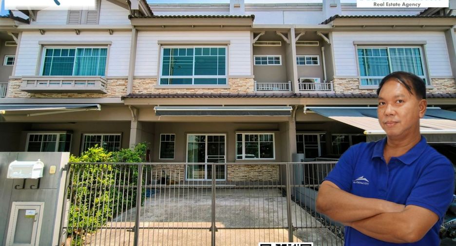 For rent 3 bed townhouse in Bang Phli, Samut Prakan