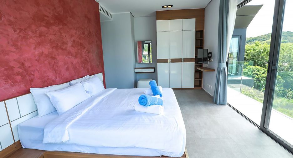 Villa en alquiler y en venta de 4 habitaciones en Mueang Phuket, Phuket