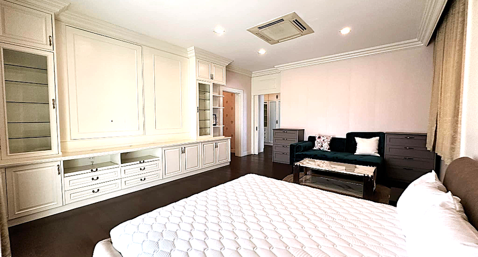 ให้เช่า 4 ห้องนอน บ้านเดี่ยว ใน บางพลี, สมุทรปราการ